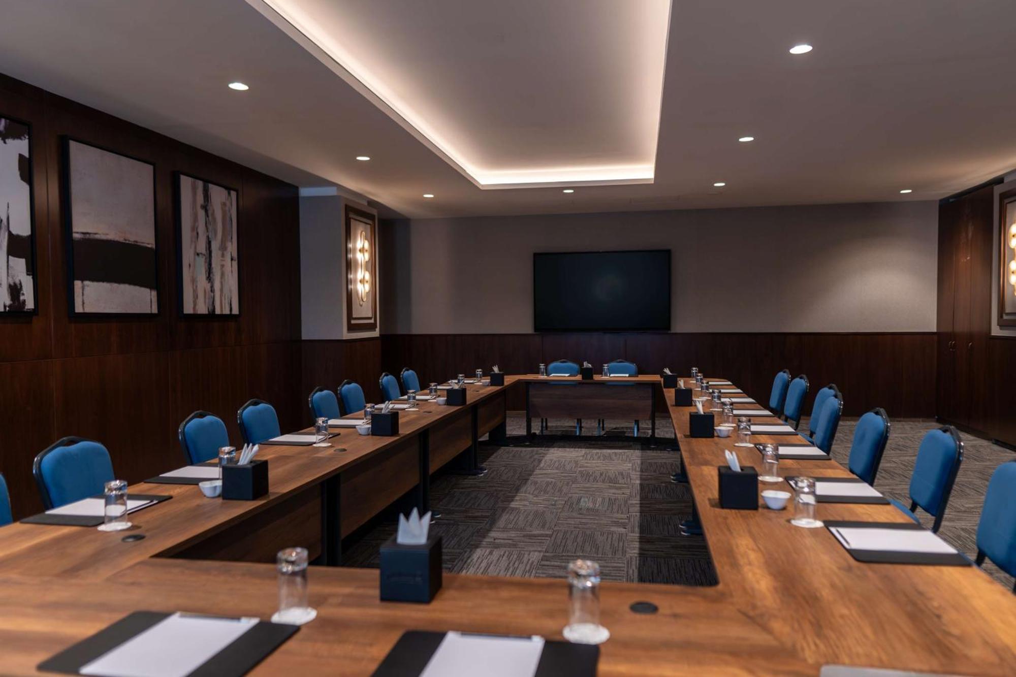 Radisson Blu Hotel, Amman Galleria Mall Eksteriør billede Meeting room