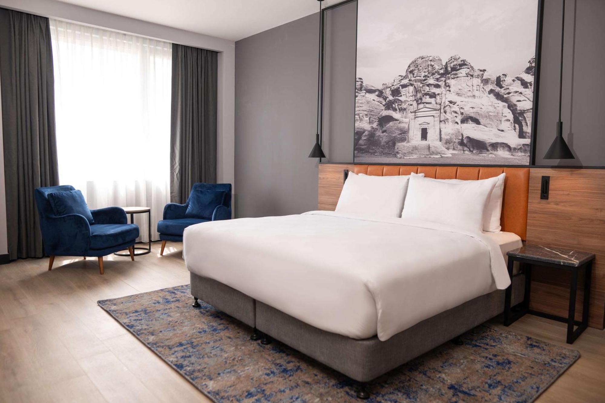 Radisson Blu Hotel, Amman Galleria Mall Eksteriør billede Deluxe room