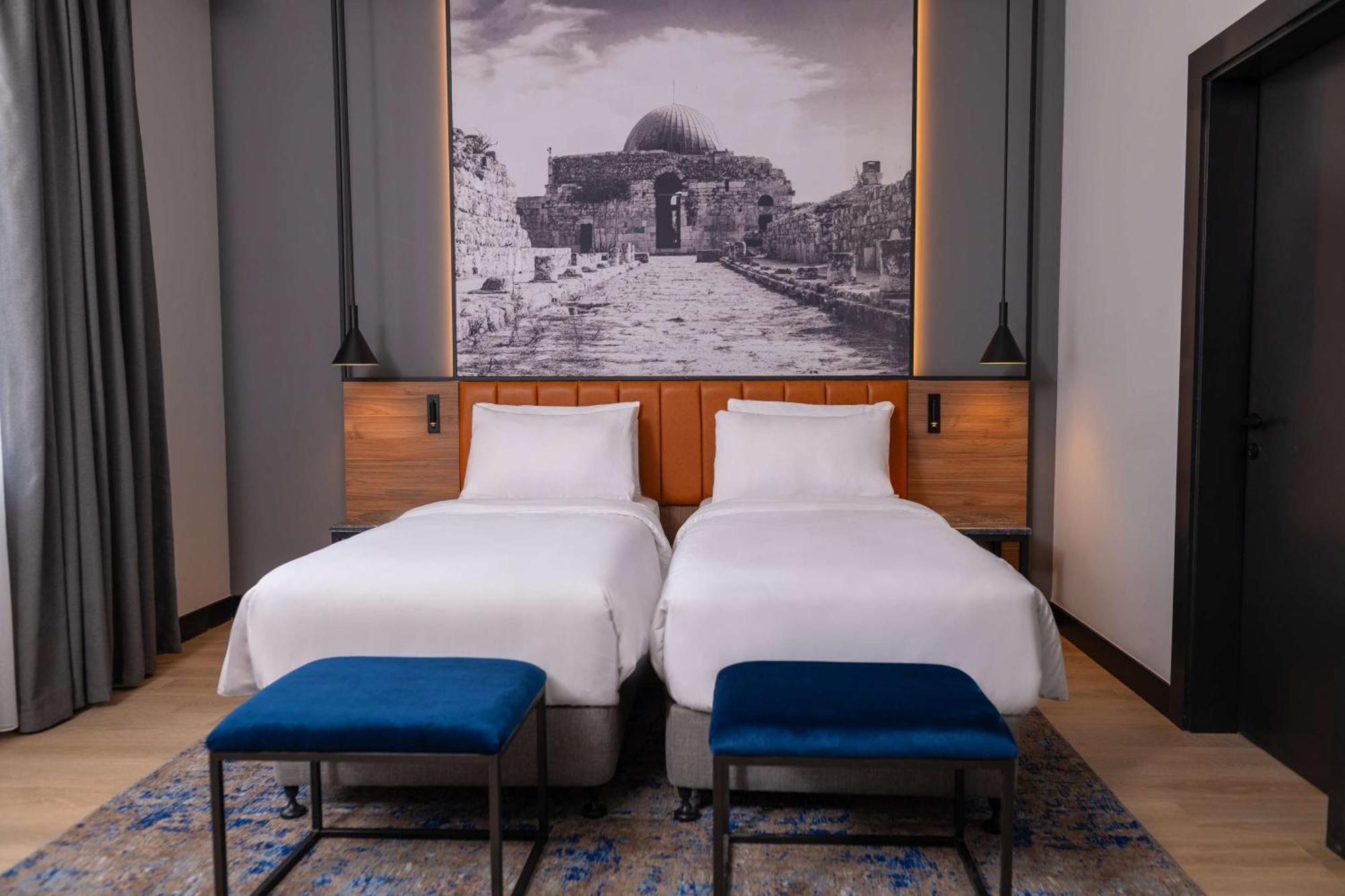 Radisson Blu Hotel, Amman Galleria Mall Eksteriør billede Deluxe room